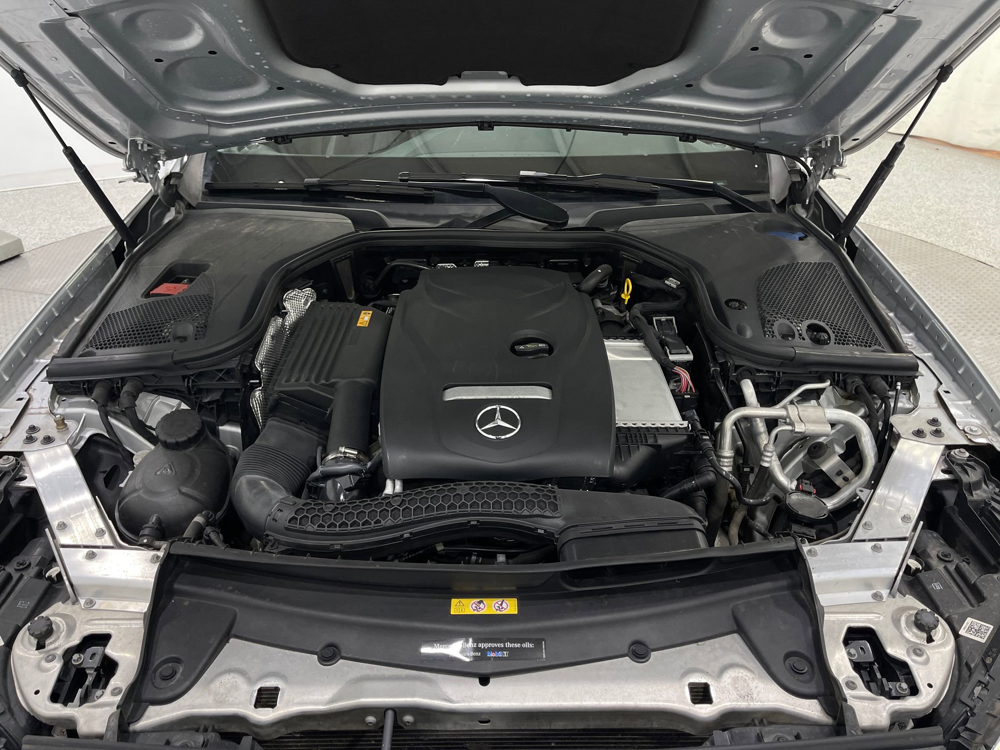 Used 2018 Mercedes-Benz E 300 E 300 image 29