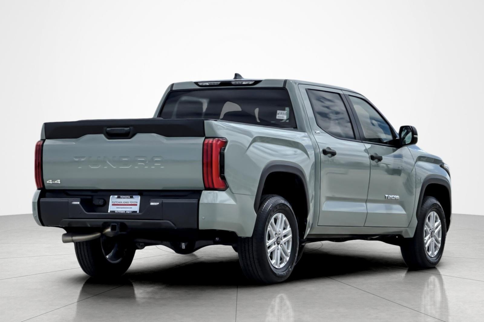 Certified 2026 Toyota Tundra SR5 w/ SR5 Convenience Package AWD/4WD image 5
