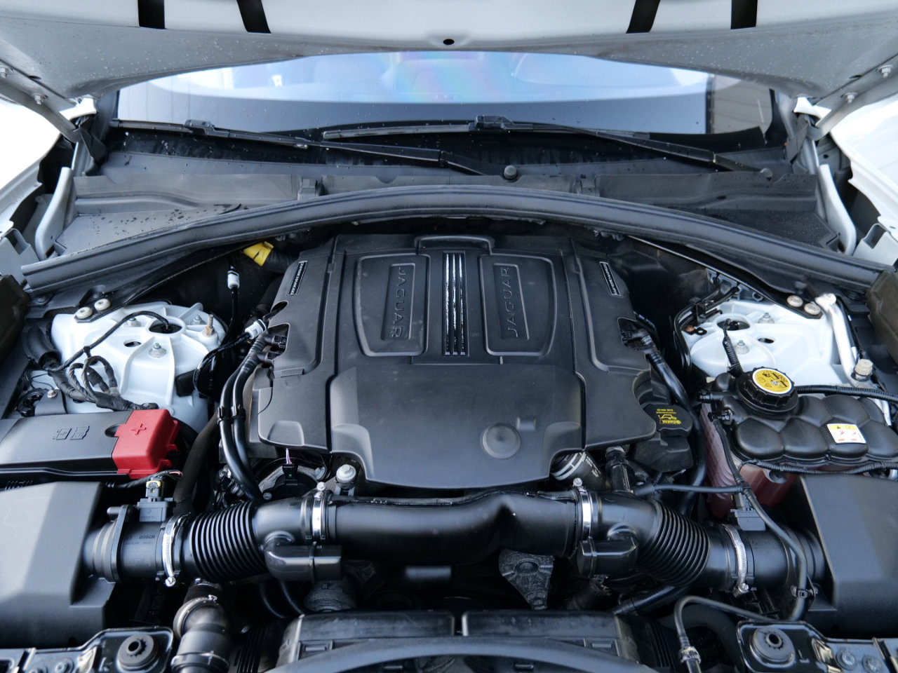 Used 2019 Jaguar F-PACE S image 51