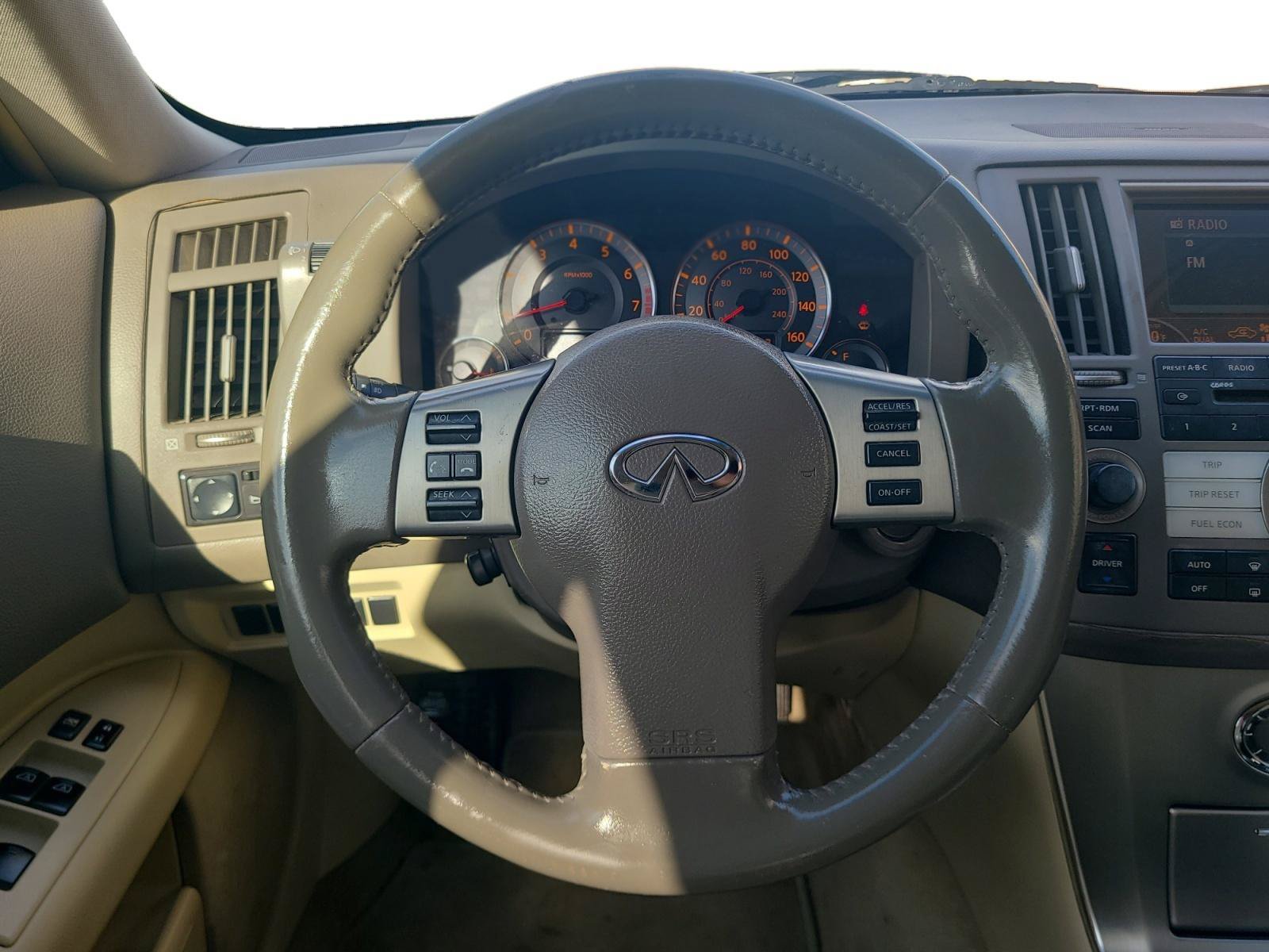 Used 2008 INFINITI FX35 2WD w/ Touring Pkg image 12