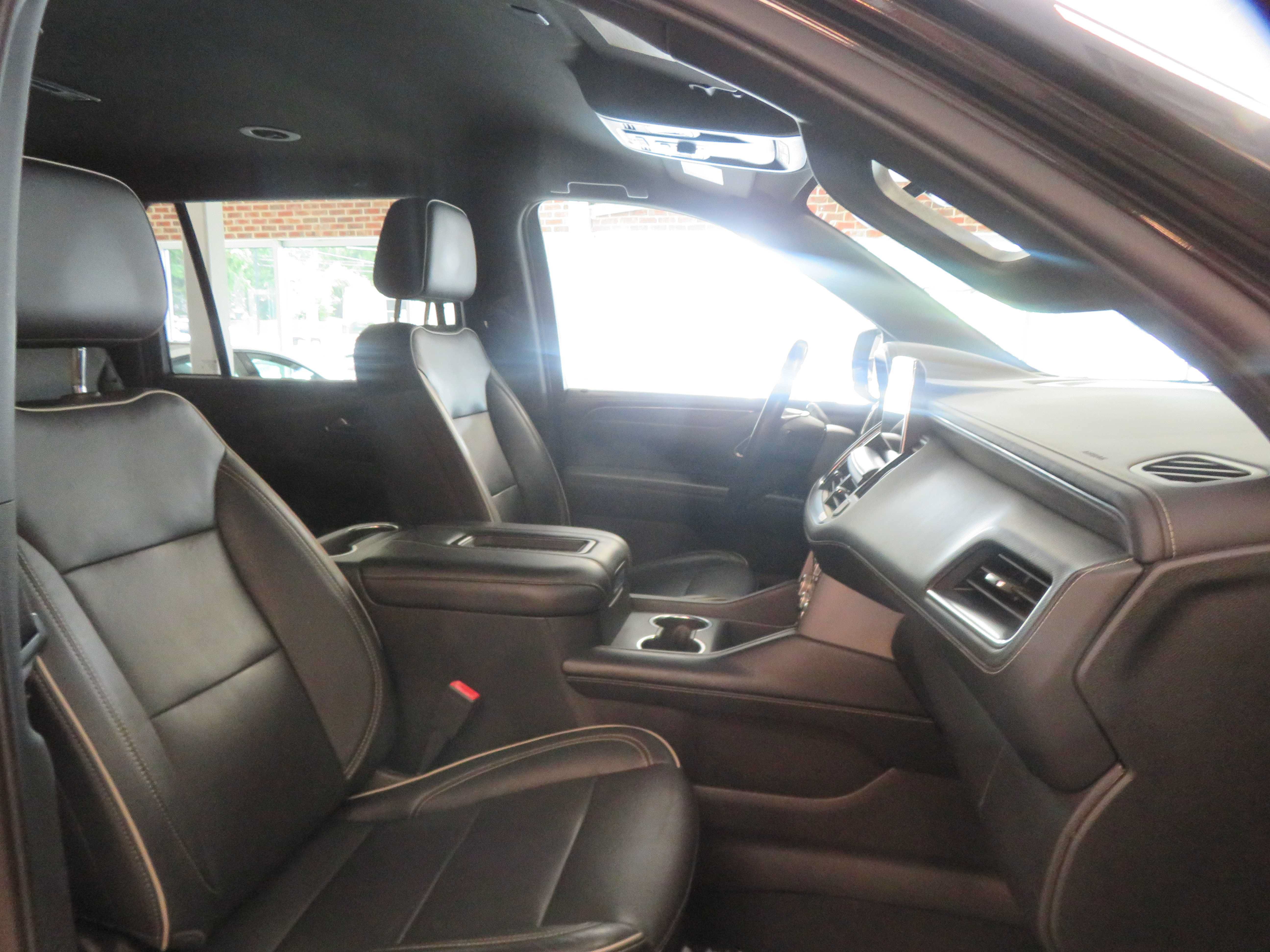 Used 2021 GMC Yukon XL SLT RWD image 29