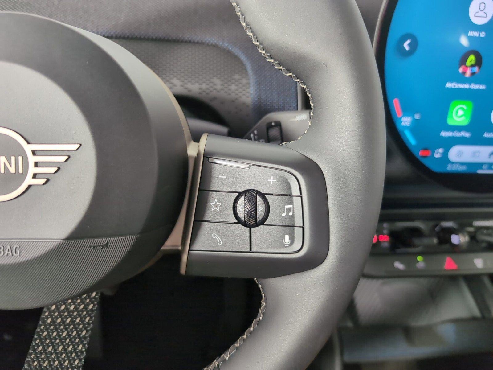 Certified 2025 MINI Cooper Countryman SE image 24