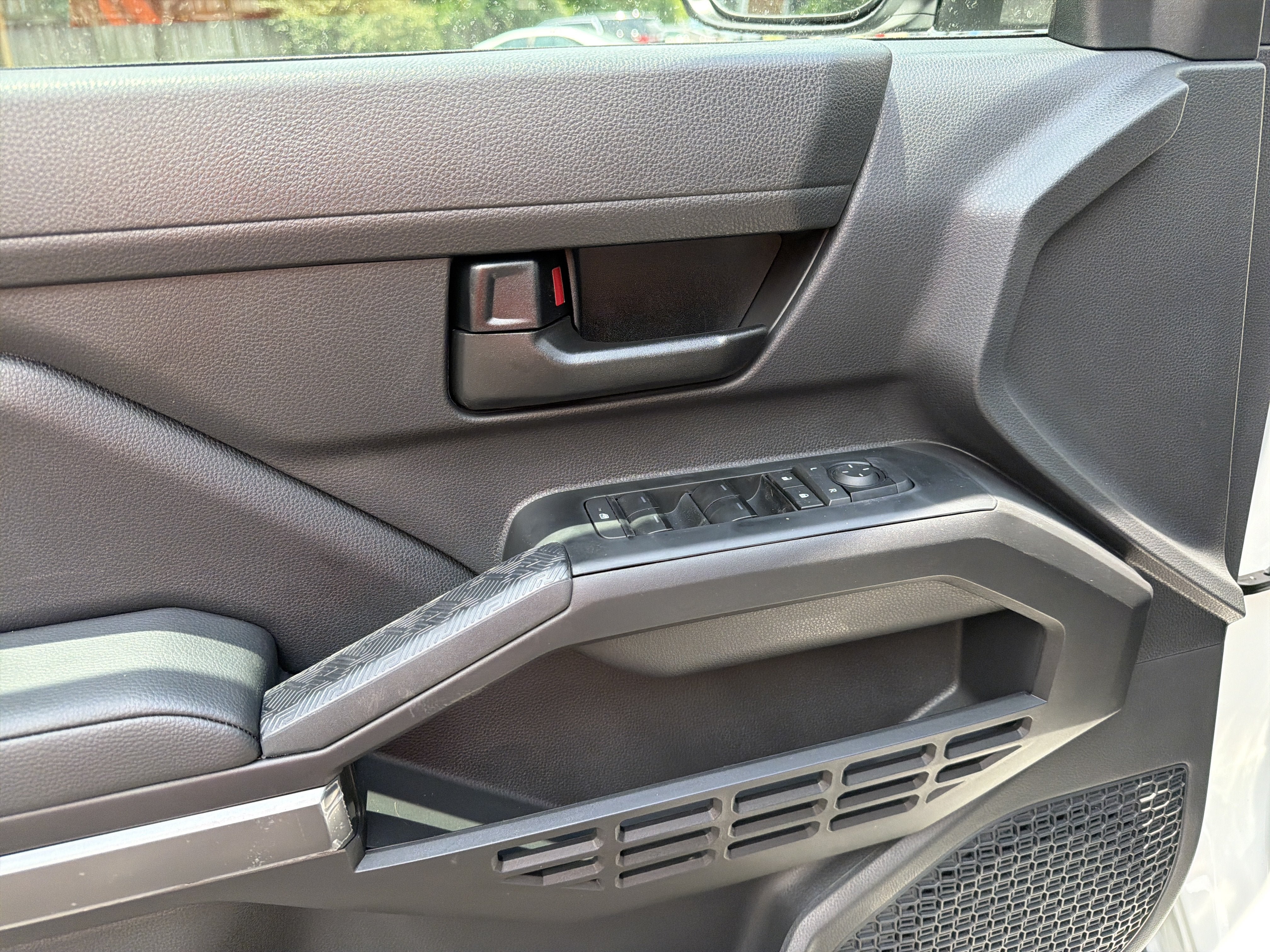 New 2026 Toyota Tacoma SR5 AWD/4WD image 10