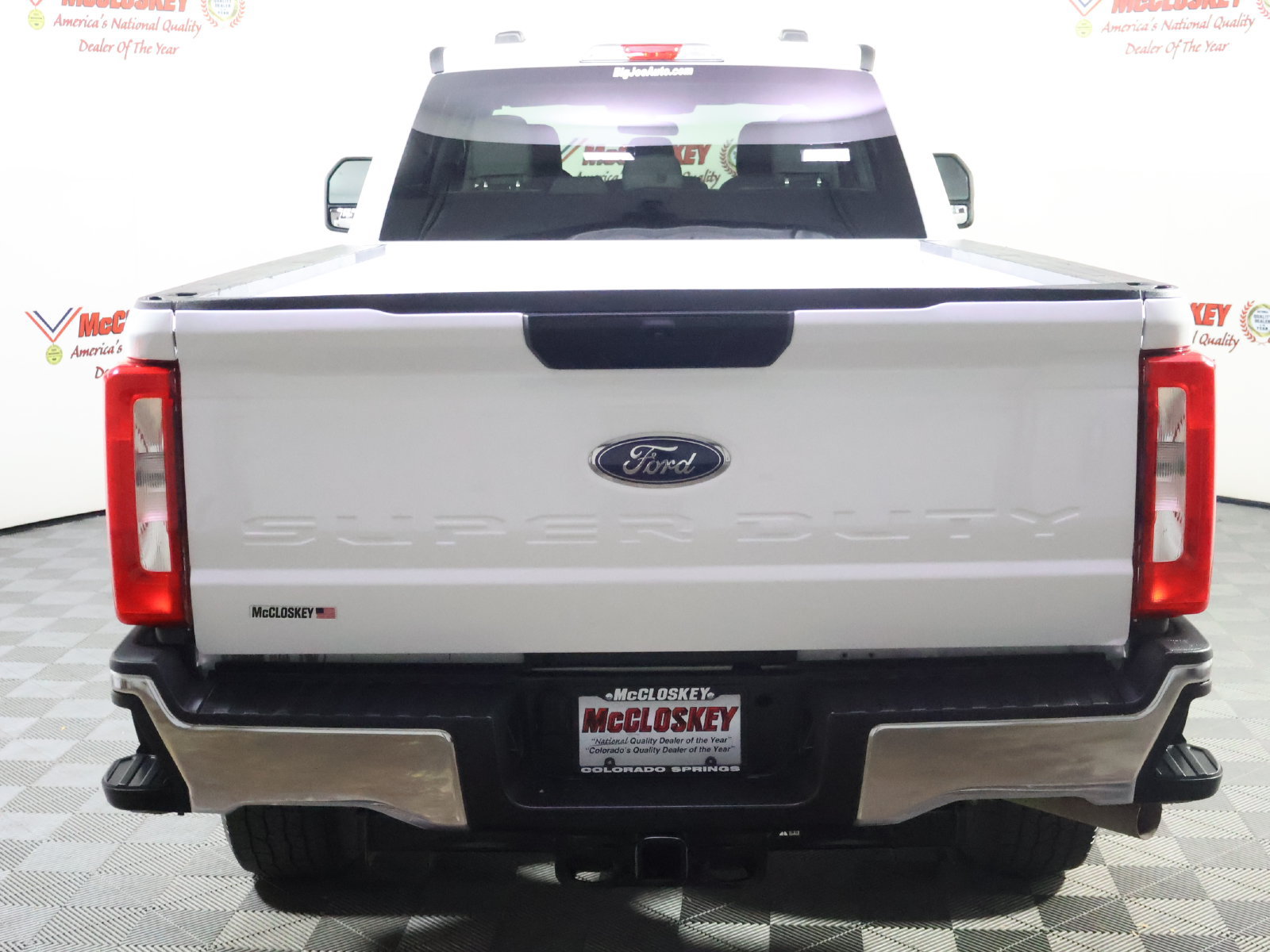 Used 2024 Ford F250 XLT AWD/4WD image 8