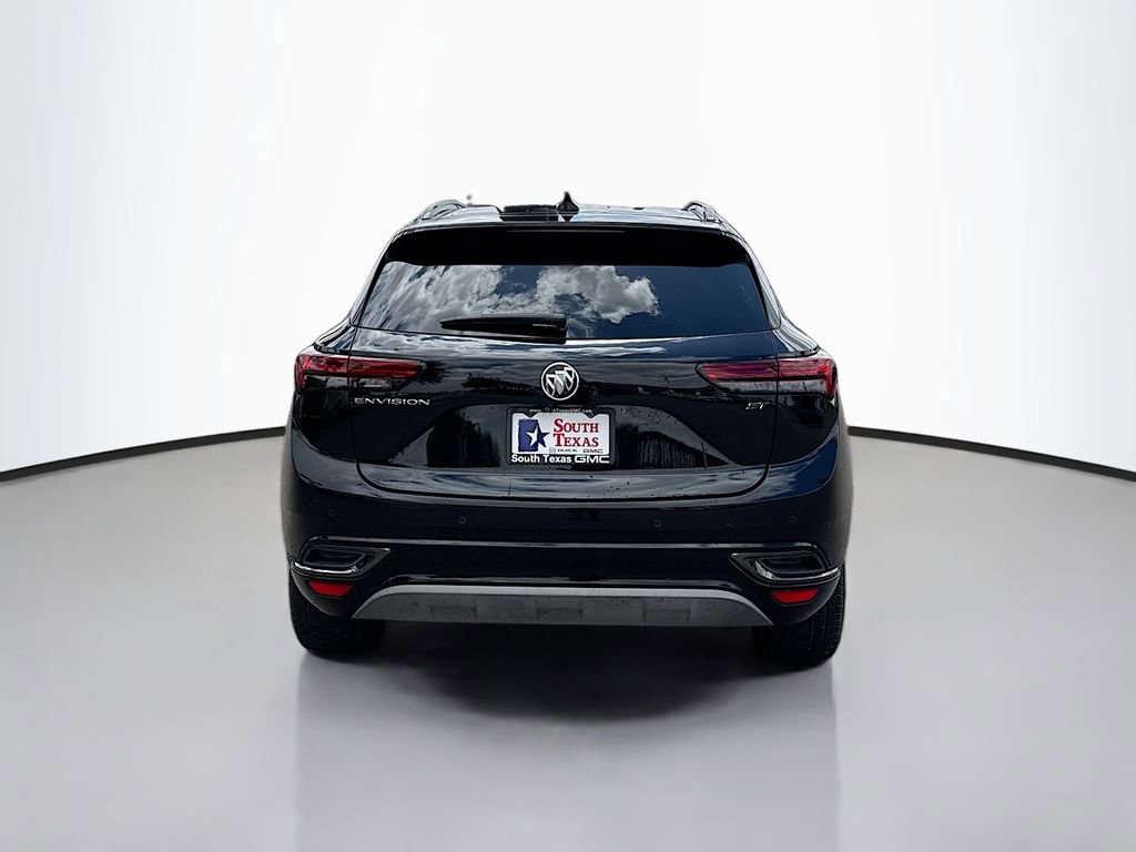 Used 2022 Buick Envision Essence w/ Sport Touring Package FWD image 6