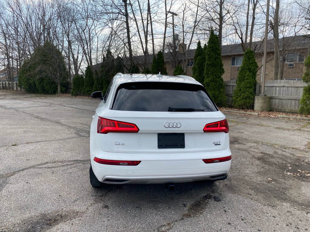 Used 2018 Audi Q5 2.0T Premium image 4
