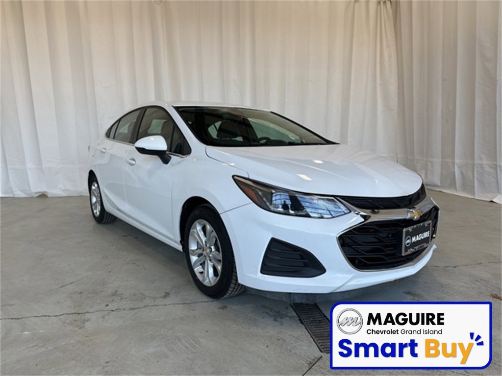 Used 2019 Chevrolet Cruze LT w/ Convenience Package image 30