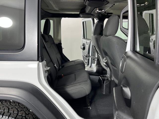 Used 2022 Jeep Wrangler Unlimited Sport AWD/4WD image 41
