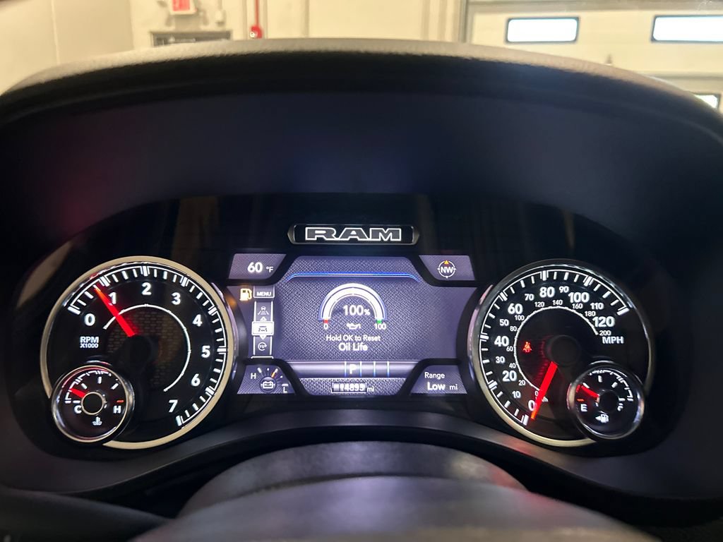 Used 2025 RAM 1500 Big Horn AWD/4WD image 22