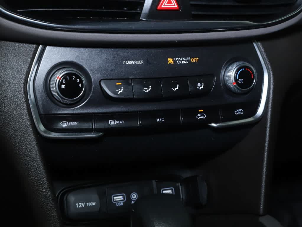 Used 2020 Hyundai Santa Fe SE FWD image 28