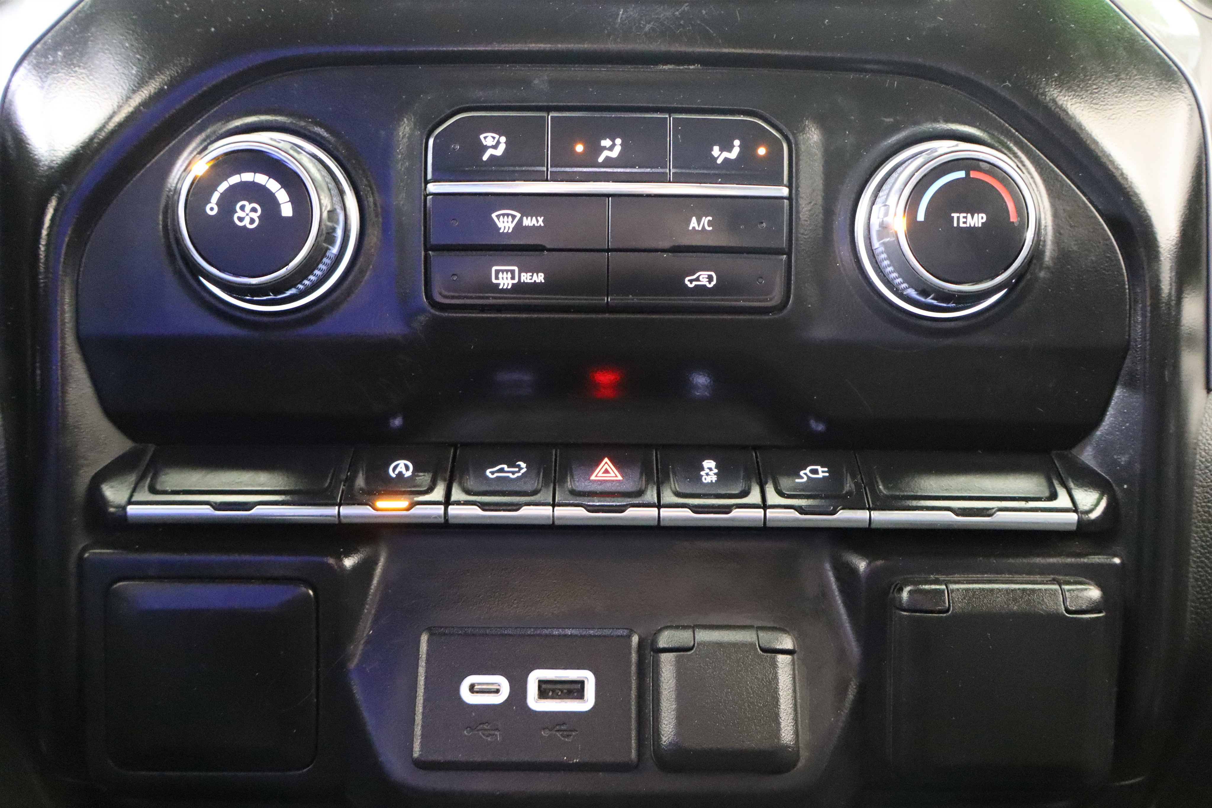 Used 2021 Chevrolet Silverado 1500 Custom image 27