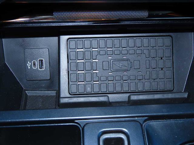 Certified 2025 Ford F150 Lariat w/ Equipment Group 502A High image 34