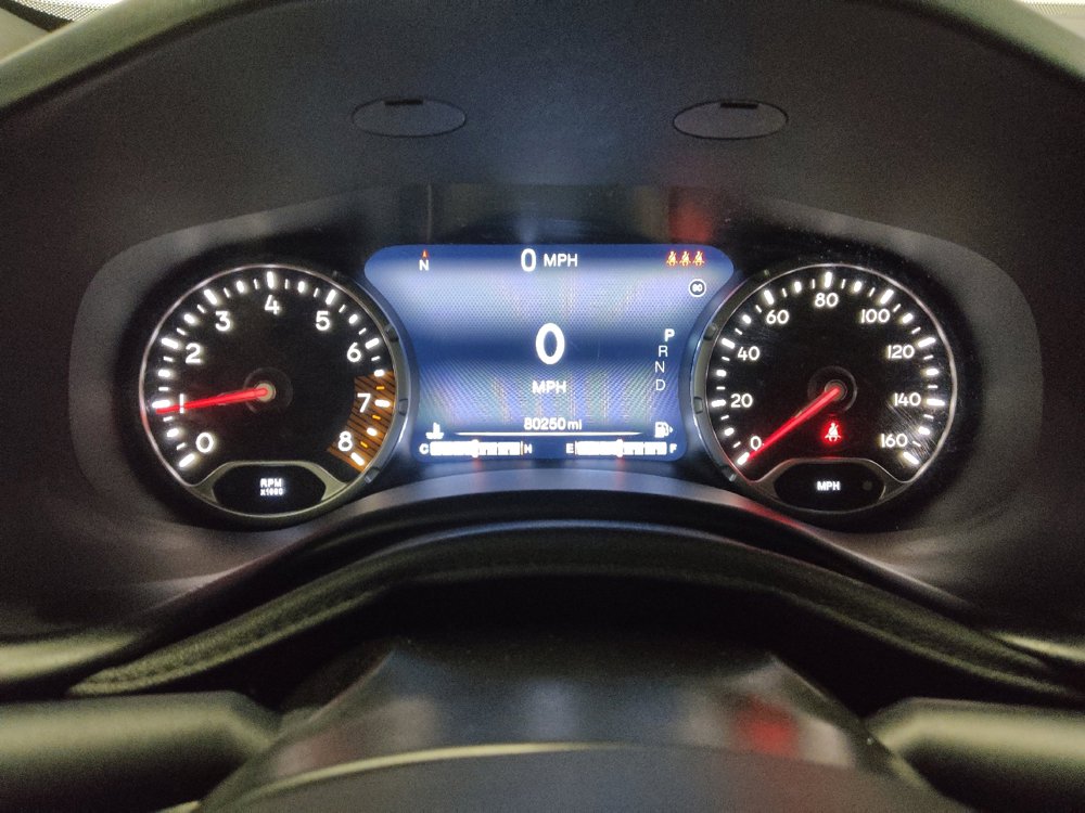 Used 2019 Jeep Renegade Limited w/ UConnect 8.4 Nav Group image 23