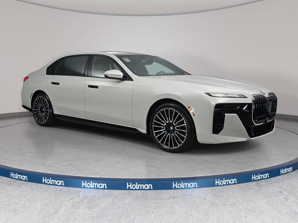 New 2026 BMW i7 xDrive60 w/ Executive Package AWD/4WD image 3