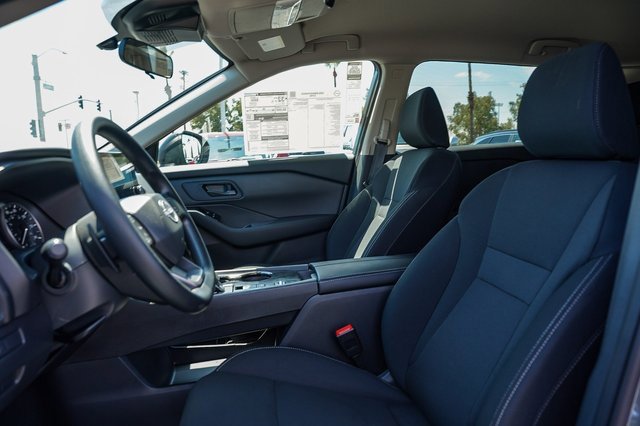 New 2026 Nissan Rogue S image 18