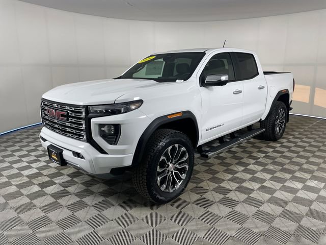 New 2026 GMC Canyon Denali AWD/4WD image 1