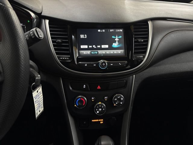 Used 2017 Chevrolet Trax LS FWD image 34
