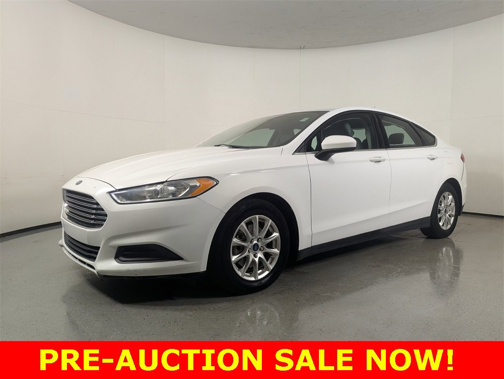 Used 2015 Ford Fusion S image 3