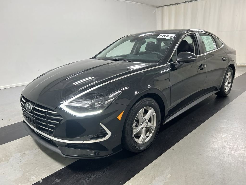 Used 2023 Hyundai Sonata SE FWD image 5