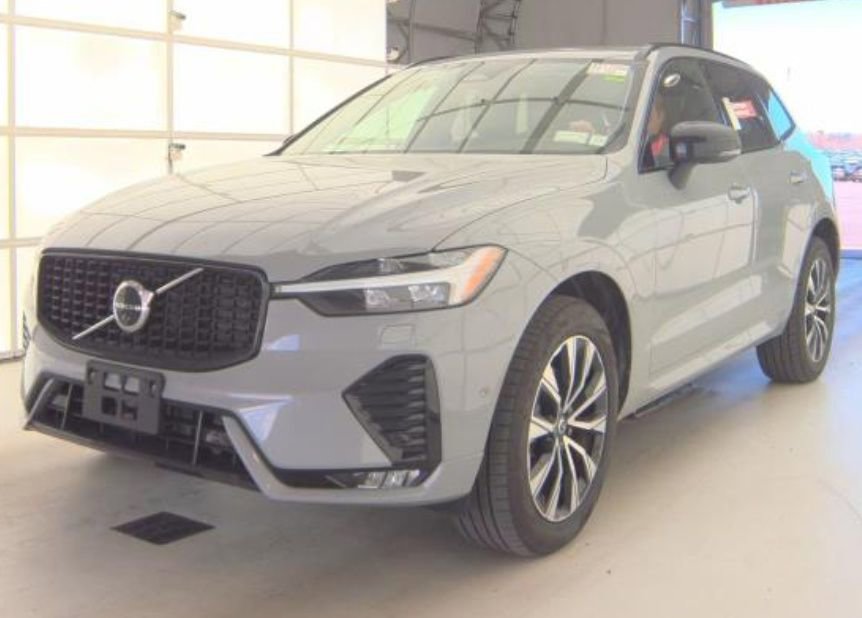 Used 2025 Volvo XC60 B5 Plus AWD/4WD image 1