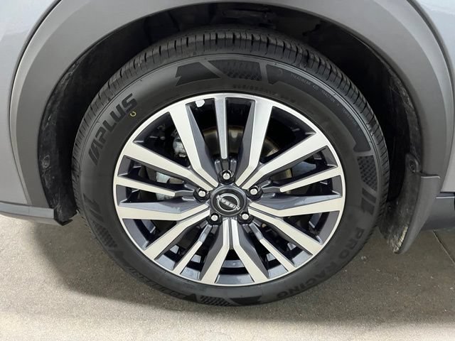 Used 2024 Nissan Kicks SV FWD image 28