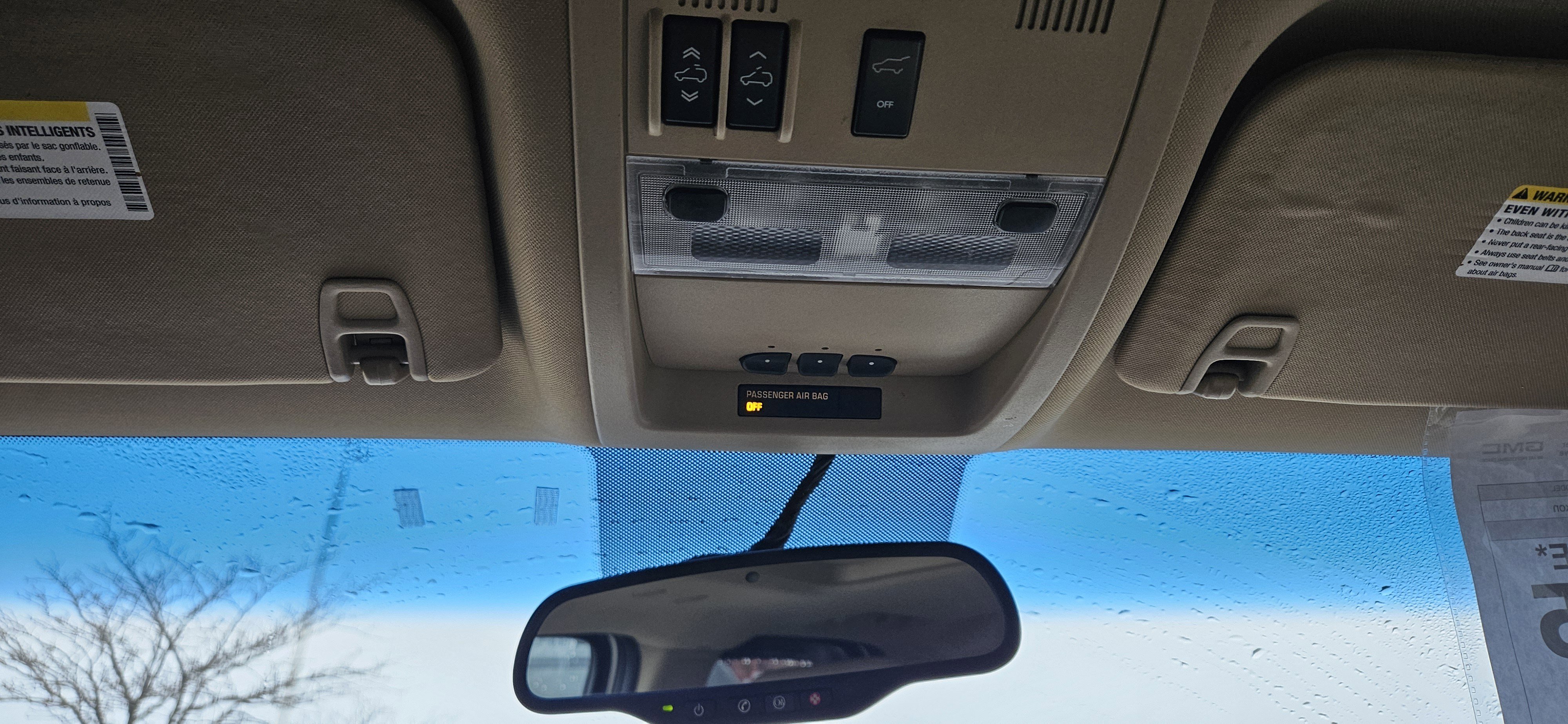 Used 2012 GMC Yukon Denali image 16