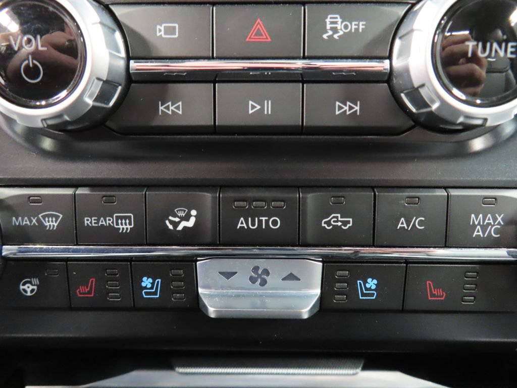 Used 2026 Ford F250 Platinum AWD/4WD image 76