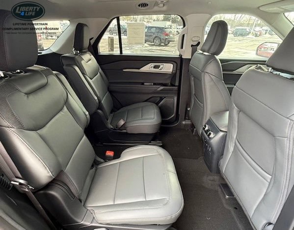 New 2026 Ford Explorer Active w/ Active Comfort Package AWD/4WD image 16