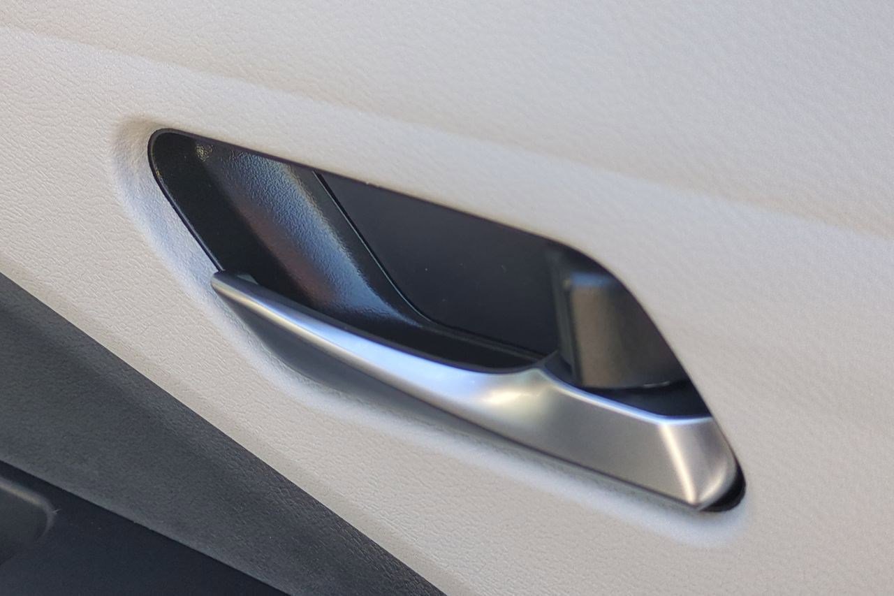 New 2026 Nissan Pathfinder SL FWD image 33