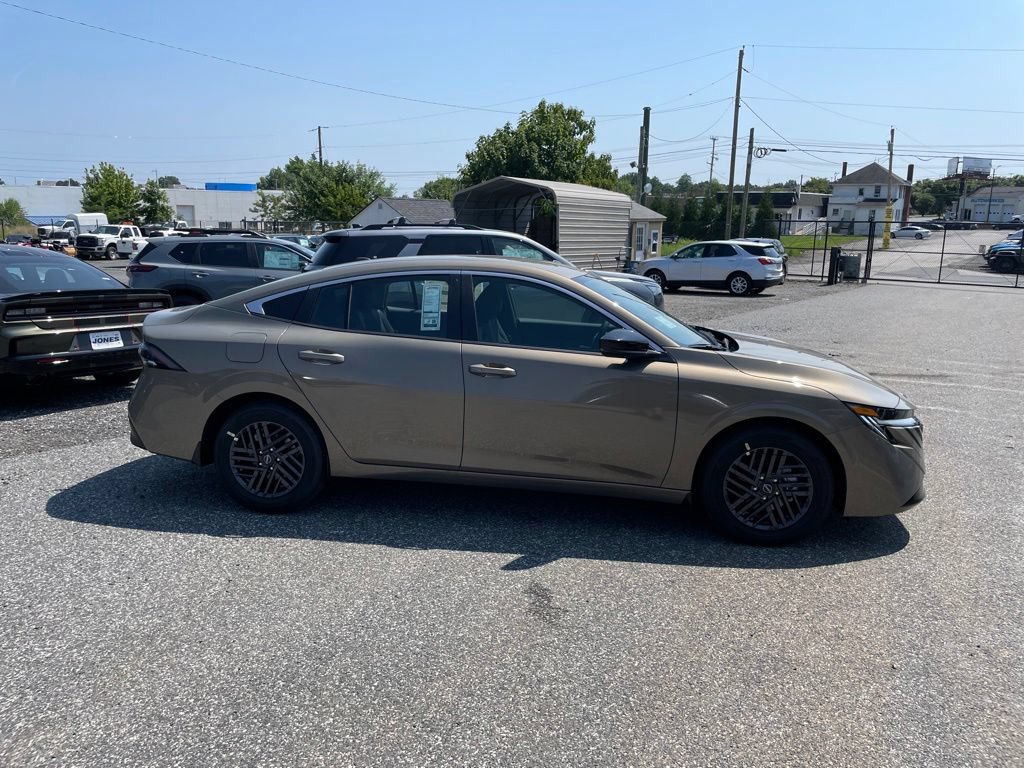 New 2026 Nissan Sentra SV w/ SV Convenience Package FWD image 4