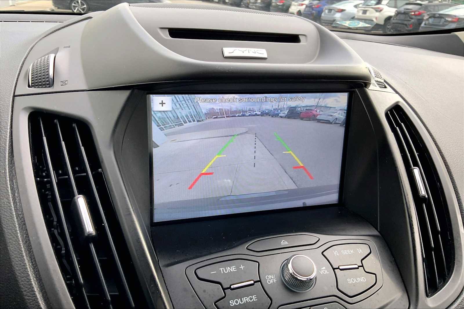 Used 2016 Ford Escape SE w/ Equipment Group 201A image 29