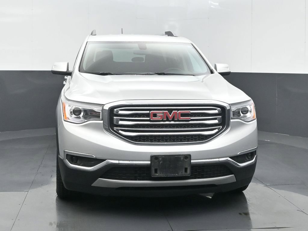 Used 2017 GMC Acadia SLE image 4