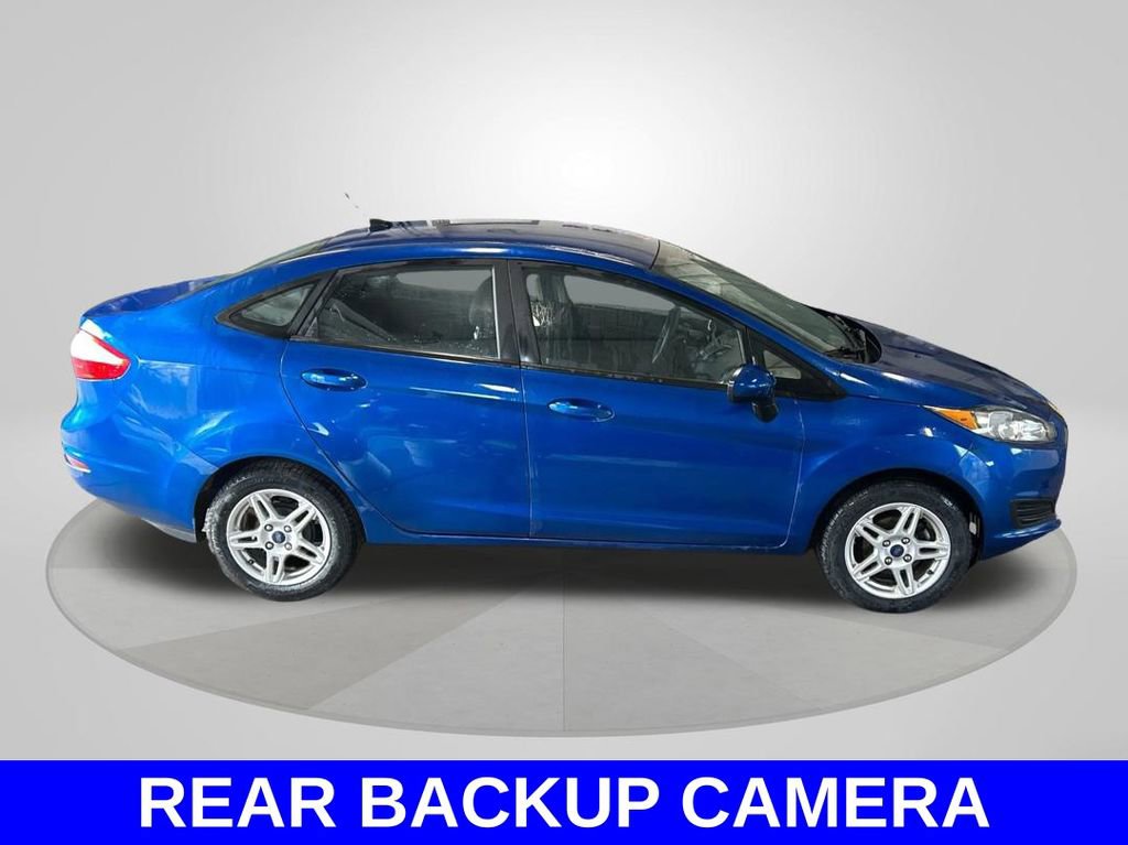 Used 2019 Ford Fiesta SE image 4