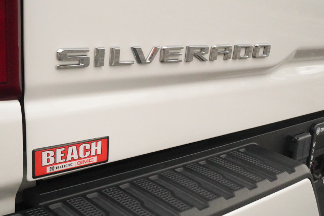 Used 2024 Chevrolet Silverado 2500 High Country w/ Technology Package AWD/4WD image 44