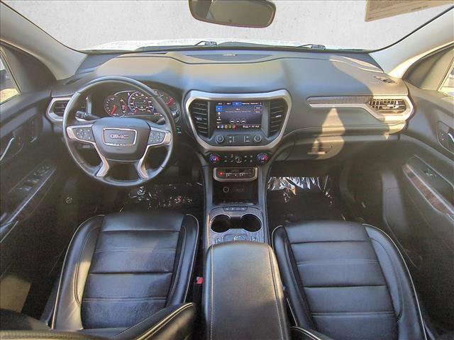 Used 2023 GMC Acadia Denali image 18