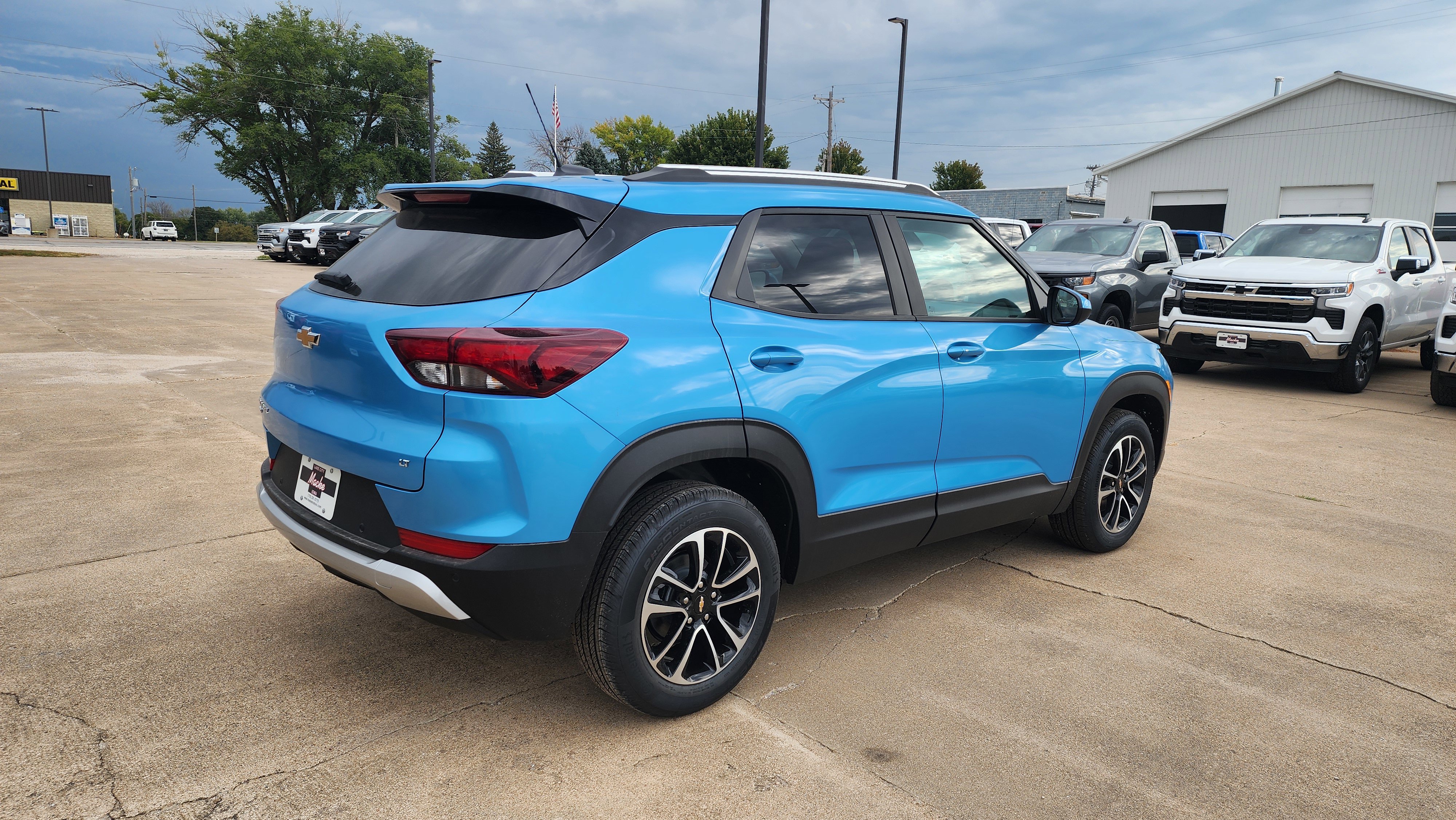 New 2026 Chevrolet TrailBlazer LT w/ Convenience Package AWD/4WD image 5