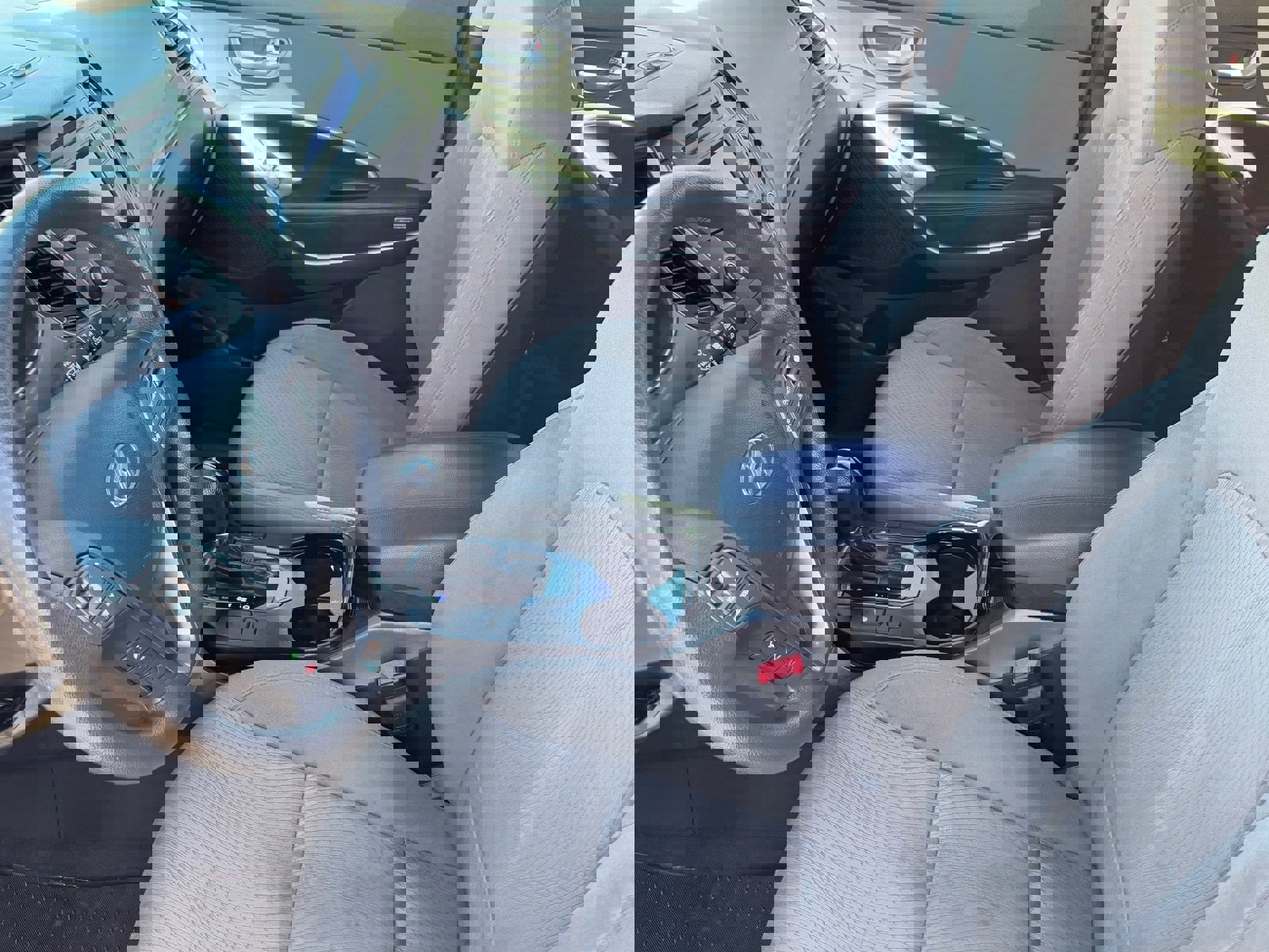 Used 2015 Hyundai Santa Fe Sport w/ Option Group 02 image 17