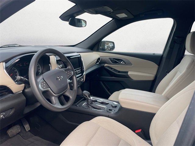 Used 2023 Chevrolet Traverse LS w/ Midnight/Sport Edition image 9