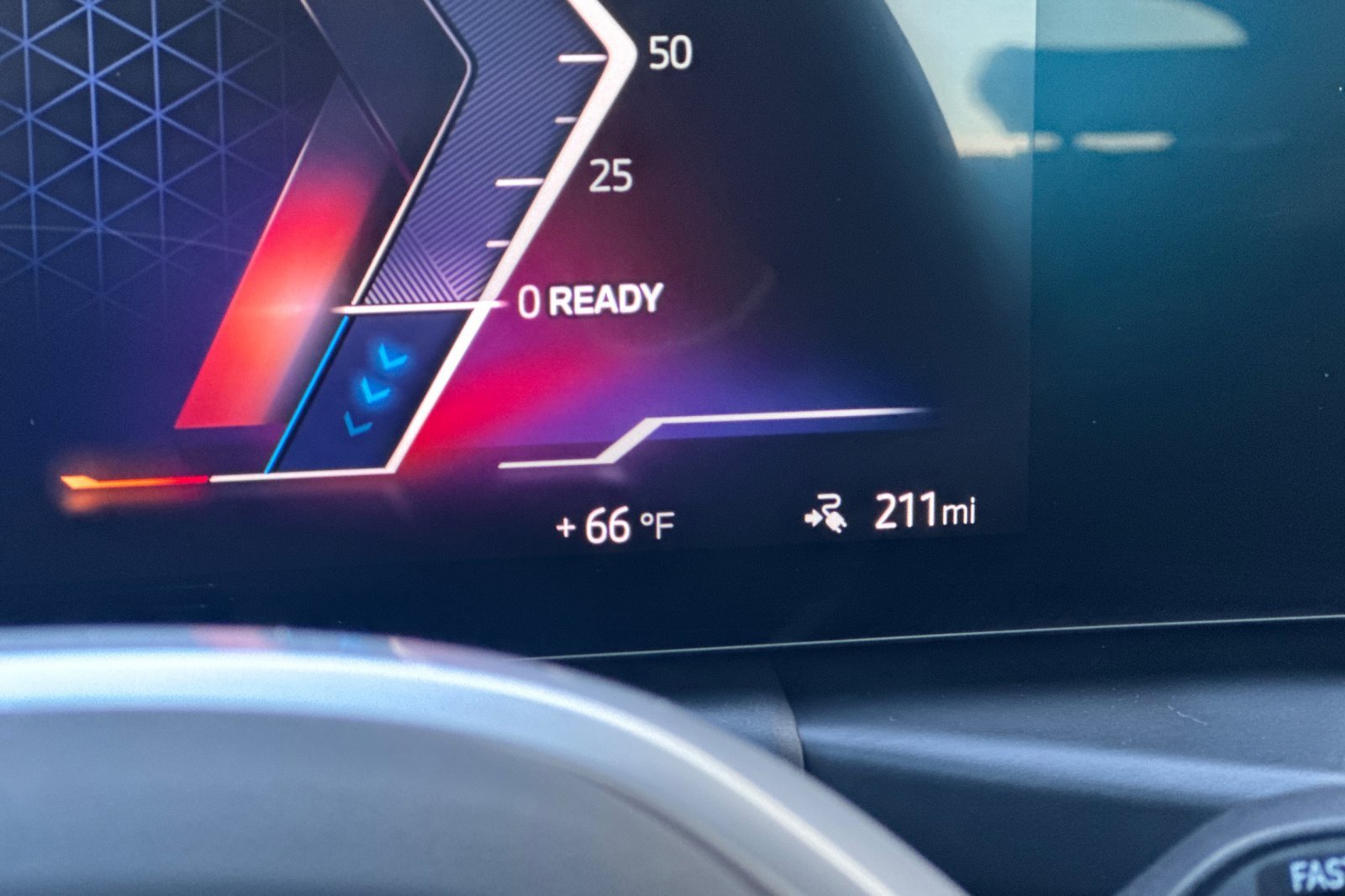 Used 2025 BMW i4 eDrive40 w/ M Sport Package image 24