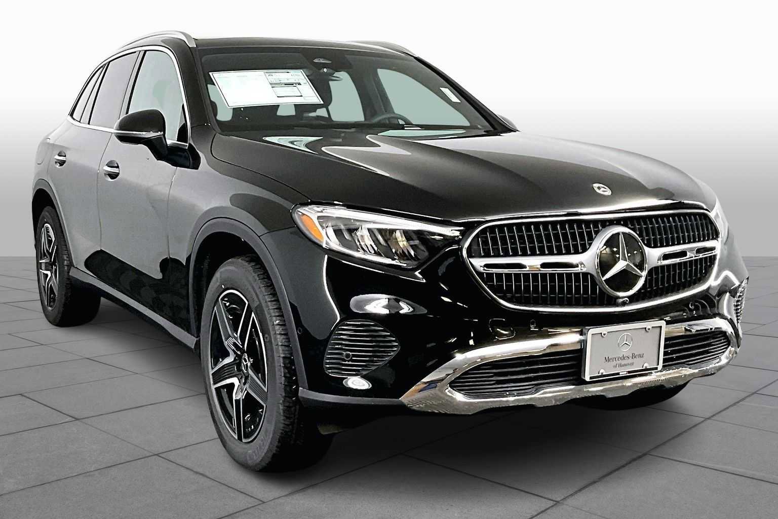 New 2026 Mercedes-Benz GLC 300 GLC 300 image 2