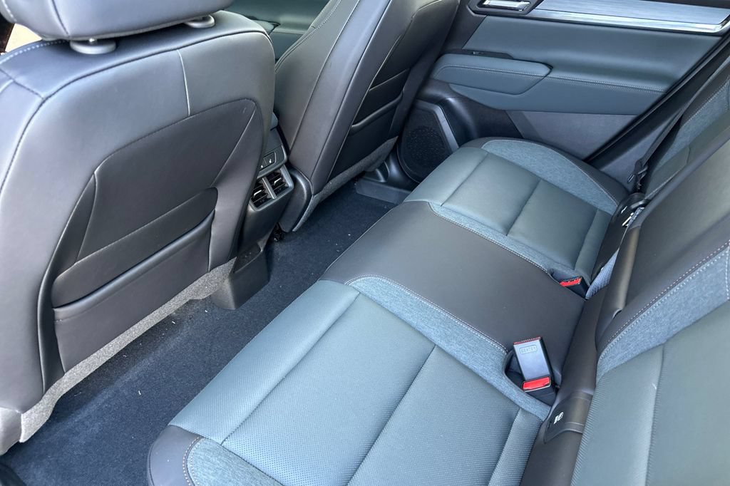 New 2026 GMC Terrain AT4 w/ Convenience Package III AWD/4WD image 9