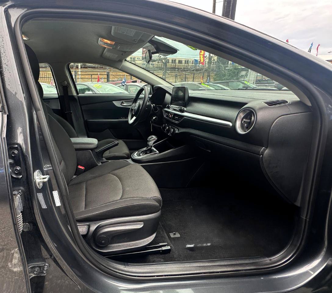 Used 2024 Kia Forte LXS FWD image 20