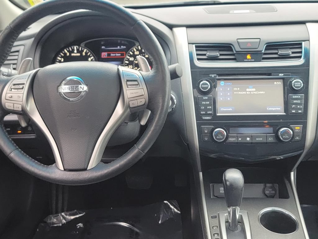 Used 2015 Nissan Altima 3.5 SL FWD image 18