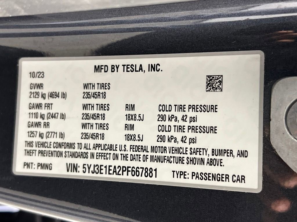 Used 2023 Tesla Model 3 Standard Range image 39