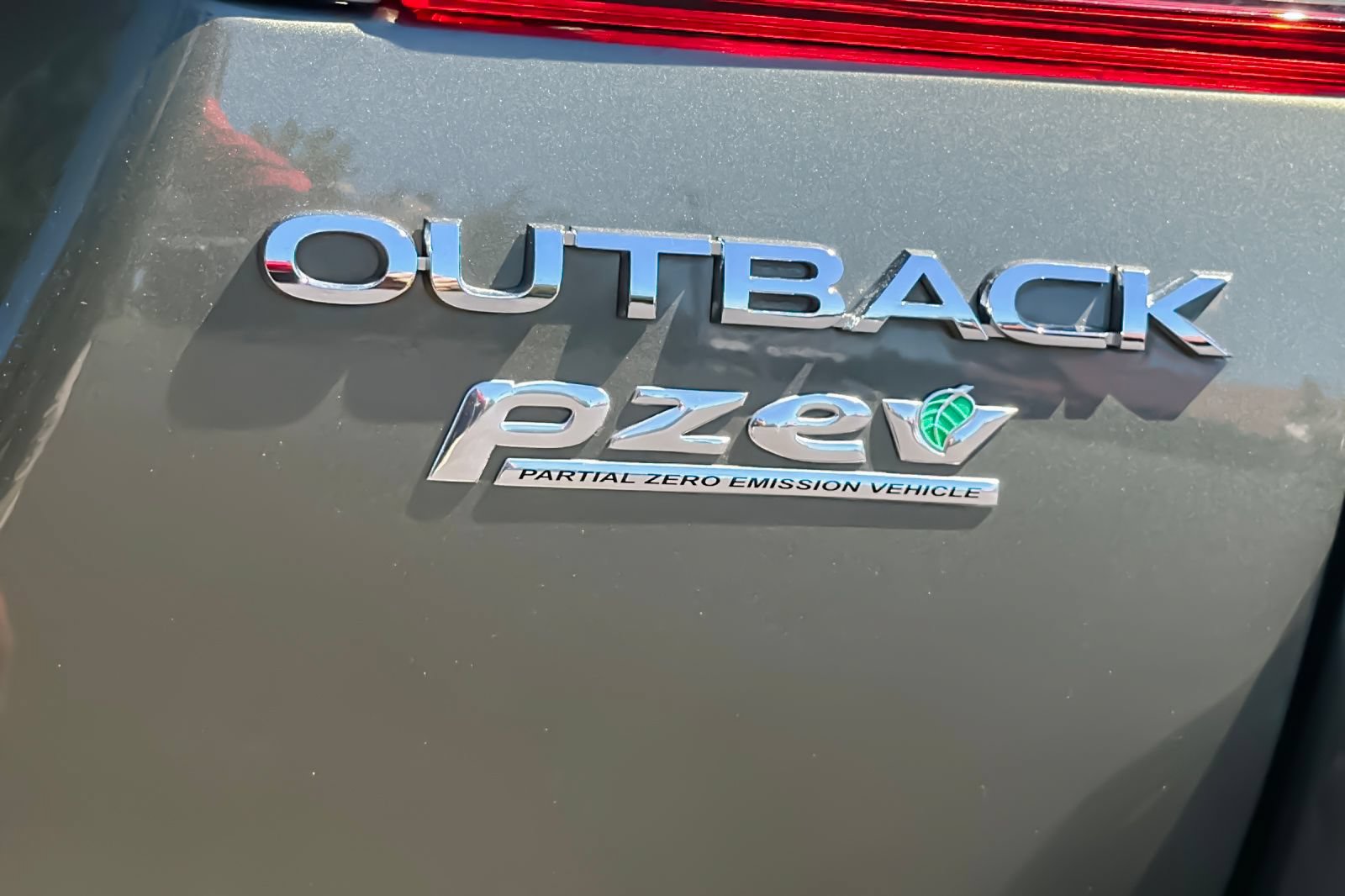Used 2017 Subaru Outback 2.5i Limited AWD/4WD image 41