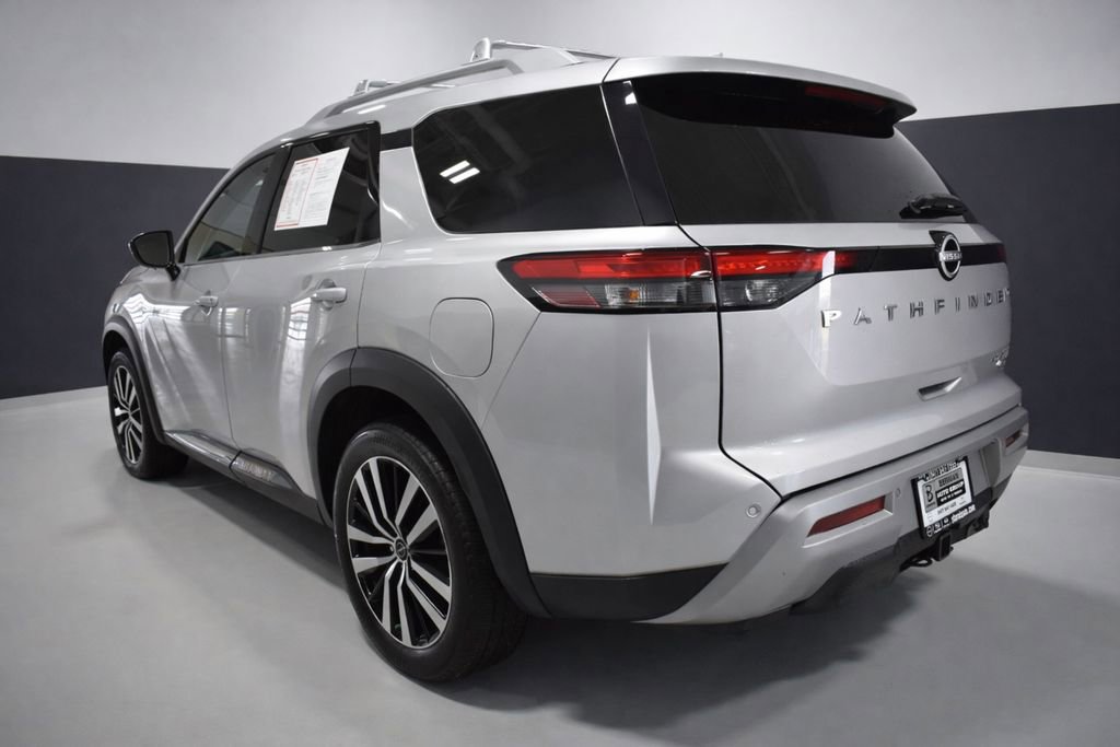 Certified 2023 Nissan Pathfinder Platinum w/ Cargo Package image 3