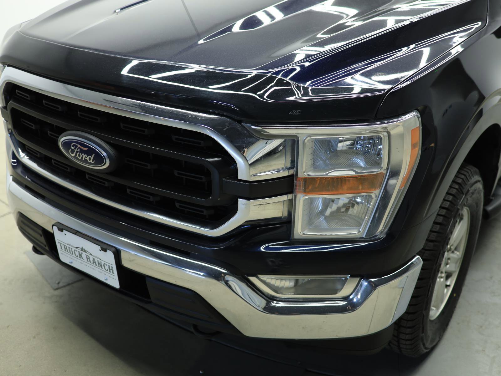 Used 2022 Ford F150 XLT w/ Trailer Tow Package image 18