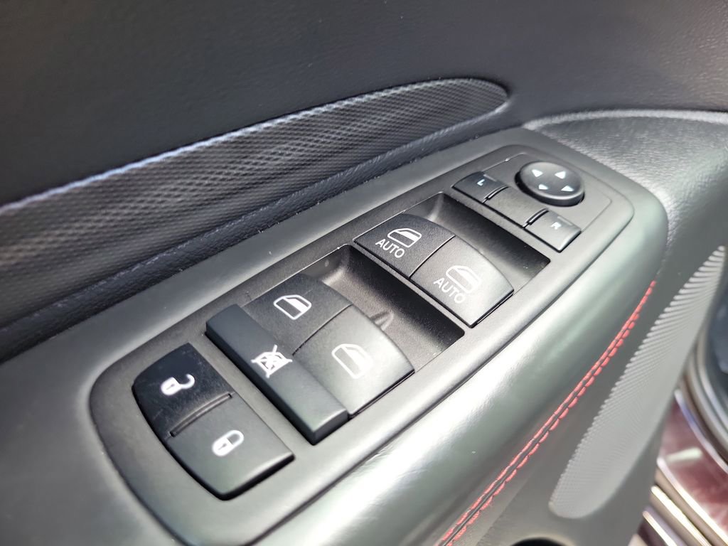 Used 2024 Dodge Durango GT AWD/4WD image 16