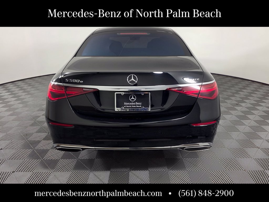 Certified 2023 Mercedes-Benz S 580e 4MATIC Sedan image 5