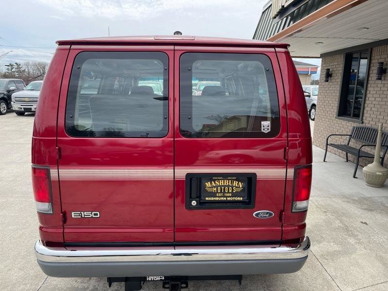 Used 1999 Ford E-150 and Econoline 150 RWD image 12